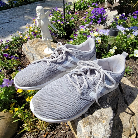CLOUDFOAM by ADIDAS ♡ Gray 'n White Striped Canvas Fabric Lace Up Sneakers 8.5M - Picture 3 of 16